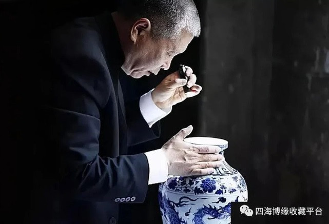 Ma Weidu là chuyên gia cao cấp trong lĩnh vực kiểm định bảo vật ở Trung Quốc. Ông bắt đầu sưu tầm cổ vật từ những năm 1980 và dành nhiều thời gian nghiên cứu, viết sách về chúng. Trong đó, ông dành nhiều thời gian nghiên cứu các bảo vật gốm sư trong Tử Cấm Thành.