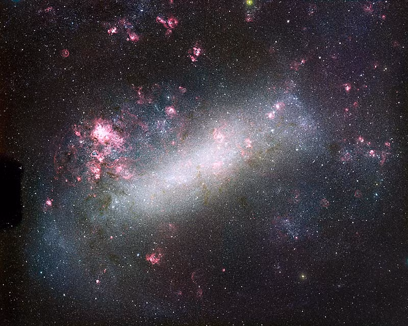 Các chuyên gia cho biết đây là hố đen "im lìm" đầu tiên được phát hiện bên ngoài dải Ngân Hà.