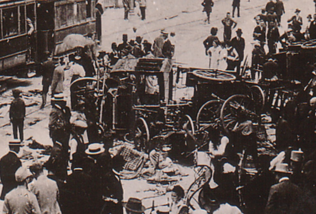 Tại bến cảng, một ca nô đã đợi sẵn và 4 thành viên khác của tổ chức khủng bố Bàn Tay Đen sẽ hỗ trợ nhóm của Nedeljko bỏ trốn. Thế nhưng, mọi chuyện không diễn ra theo kế hoạch.