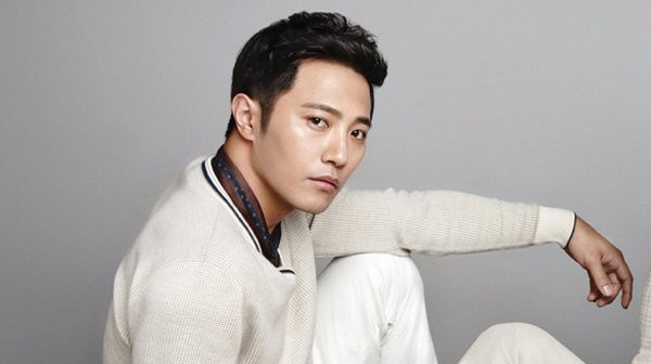 Nhìn tai nhận ngay ra đàn ông thông minh tài giỏi hay cẩn trọng - Hình 3 Nhin tai nhan ngay ra dan ong thong minh tai gioi hay can trong-Hinh-3