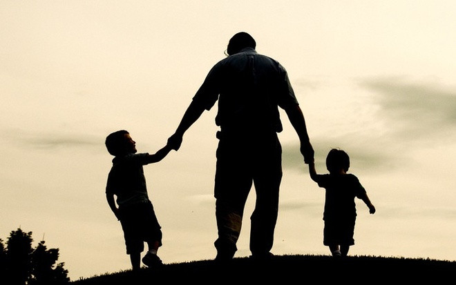 Theo “Từ điển tiếng Việt”, “bọ” là cách gọi bố của người Quảng Bình. Từ “bọ” trong cách gọi bố của người Quảng Bình bắt nguồn từ âm “bố” trong tiến Hán Việt, đọc lệch theo tiếng địa phương thành “bọ”.