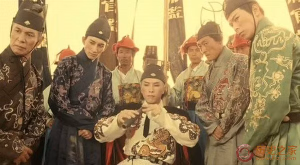 Trong một quyển sách của tác giả Steadicam, ông có viết: Giọng nói của thái giám sẽ trở nên "ồn" hơn sau khi bị hoạn. Nếu họ bị hoạn khi còn là trẻ em, giọng nói sau đó sẽ như những bé gái. Nhưng nếu họ bị hoạn sau khi đã trưởng thành thì giọng nói sẽ càng ngày càng lảnh lót hơn.