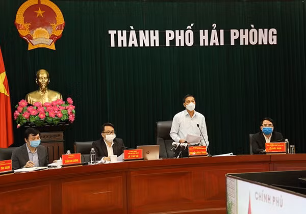 Hai Phong tam dung tiep nhan cong nhan tu tinh Hai Duong