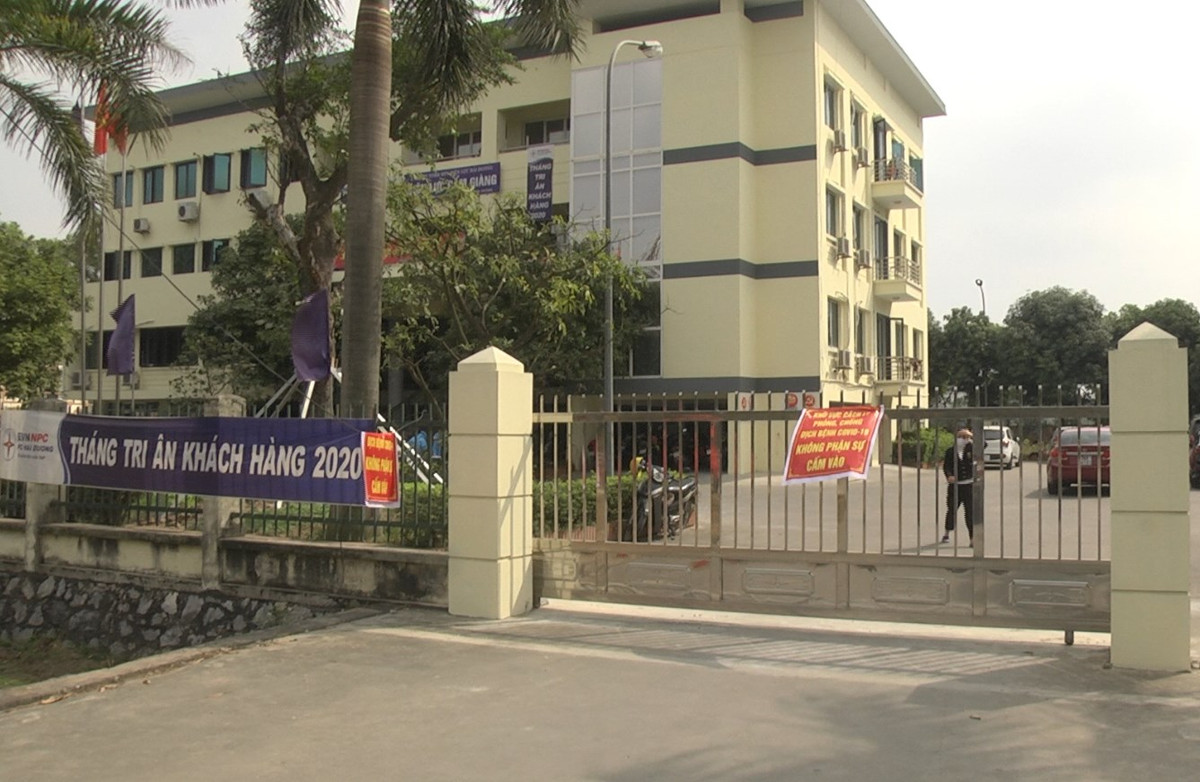 Them mot ca nghi duong tinh SARS-CoV-2 lien quan quan hat Cam Giang