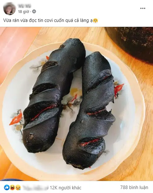 Mai doc tin tuc, co gai tao ra “xuc xich bong dem”, dan mang 