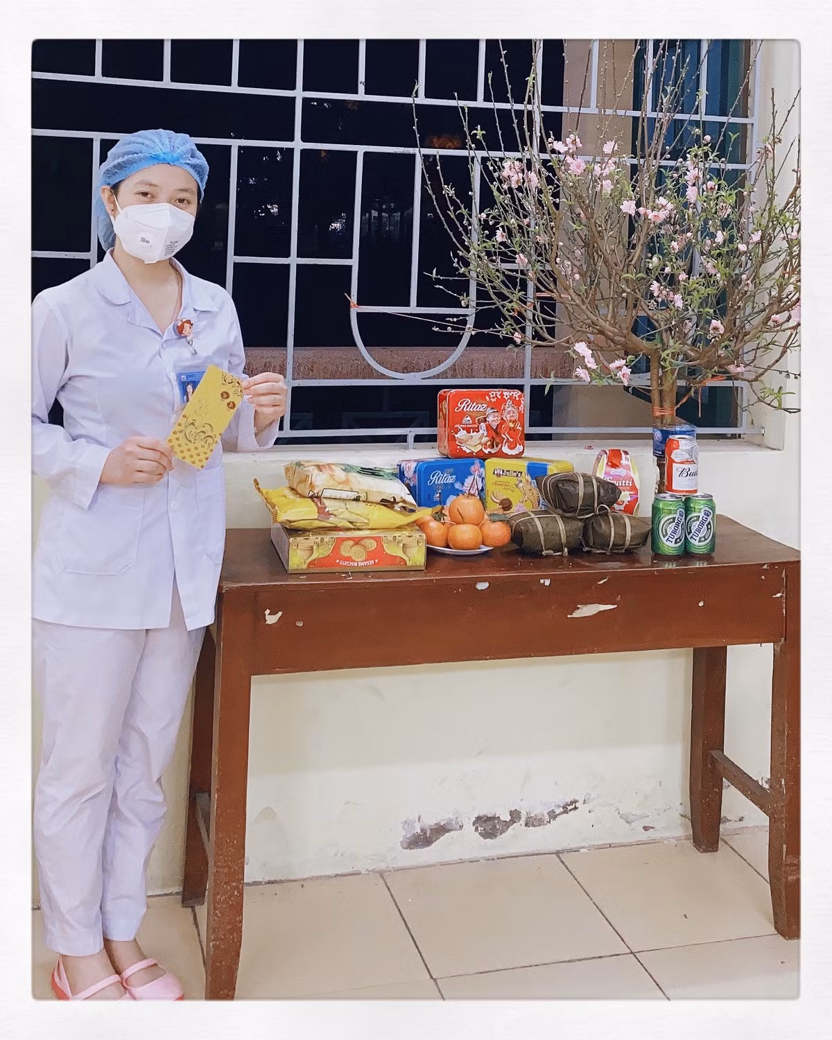 Cam on nhung “thien than khoac ao Blouse trang”-Hinh-4