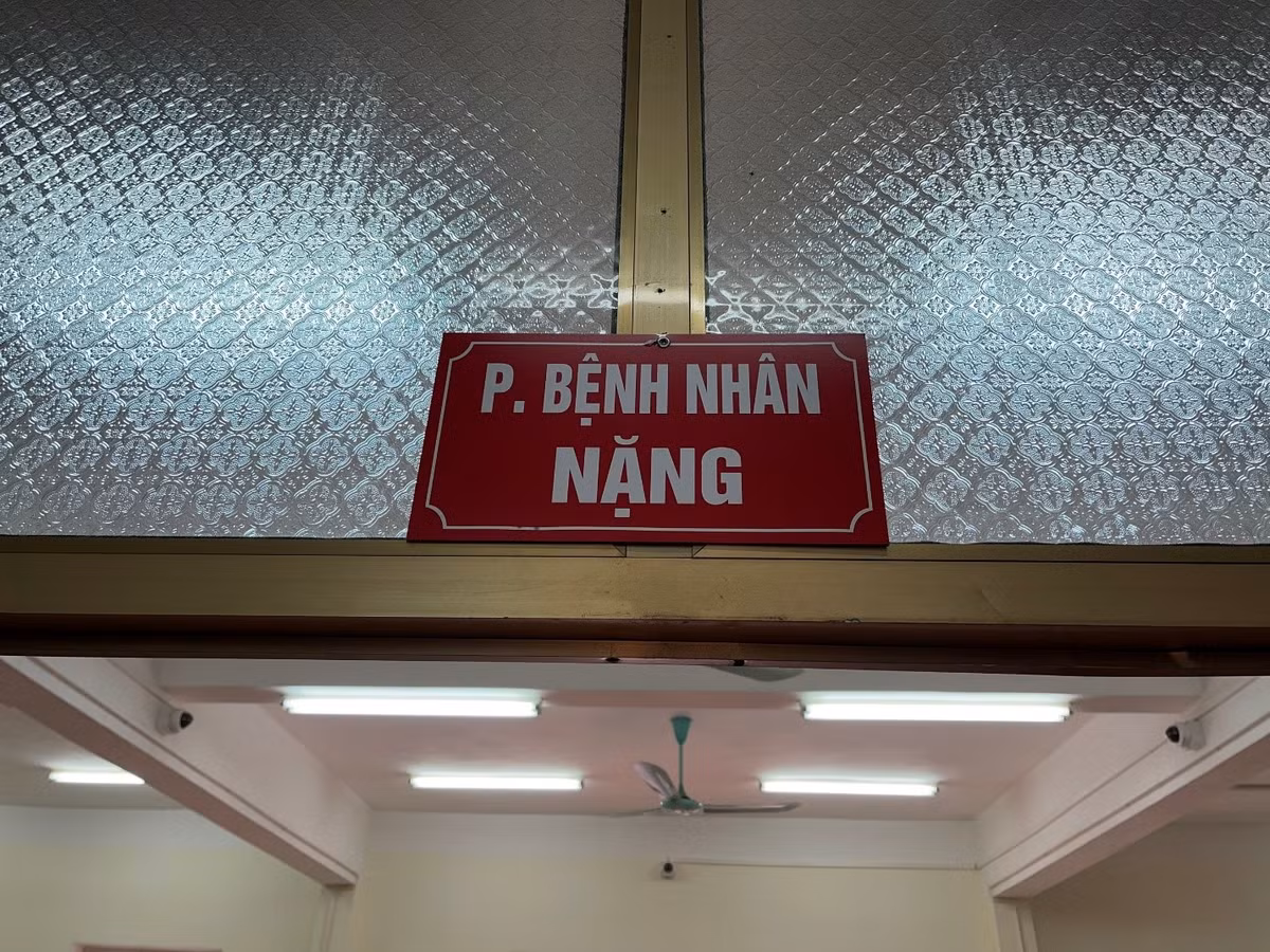 Dự kiến sau khi hoàn thành, BVDC số 3 sẽ đạt tiêu chuẩn phòng chống dịch với nhiều phân khu chức năng, đáp ứng yêu cầu điều trị bệnh nhân COVID-19 từ nhẹ đến nặng. Mỗi phân khu được thiết kế riêng biệt, đảm bảo an toàn tối đa cho quá trình điều trị COVID-19. Khu vực tầng 1 được bố trí phòng riêng cho bệnh nhân nặng, phòng xét nghiệm, phòng thiết bị y tế, kho thuốc, kho vật tư, khu nhà vệ sinh. Khu vực tầng 2 và 3 gồm hệ thống các phòng điều trị bệnh nhân nhẹ hoặc chuẩn bị xuất viện.