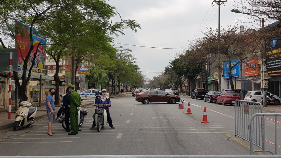 Thực tế không ít xe đã phải quay đầu.