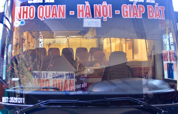 Chuyến xe tuyến Nho Quan (Ninh Bình) đi Giáp Bát (Hà Nội) và chiều ngược lại vắng.