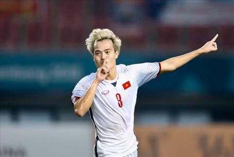 Anh huong dich COVID-19: Voi Van Toan, tet doan vien… “xa ngan cay so”