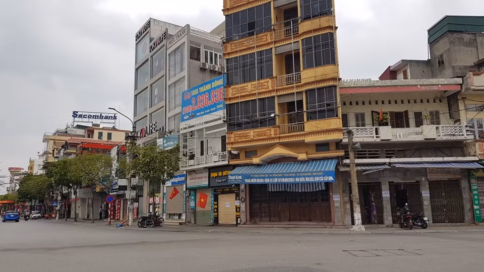 Cảnh hiếm có tại ngã 5 tổng hợp.