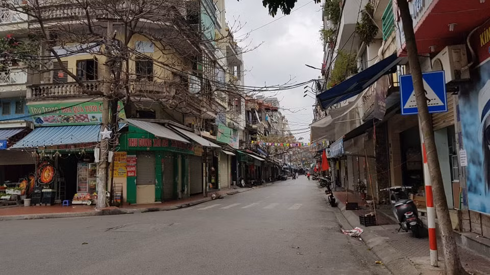 Với sự đồng thuận của người dân, dịch COVID-19 sẽ sớm được khống chế. cảnh nhộn nhịp sẽ trở lại khi tỉnh Hải Dương hết dịch.