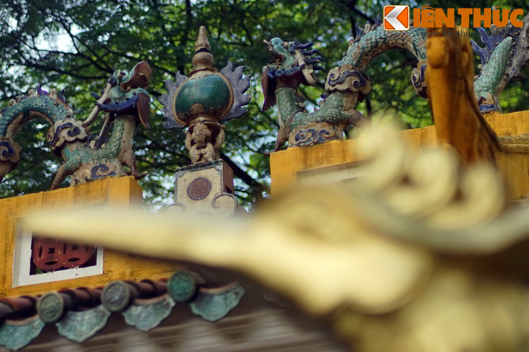 Đây là một hình tượng trang trí phổ biến ở các đình, đền, chùa truyền thống Việt Nam.