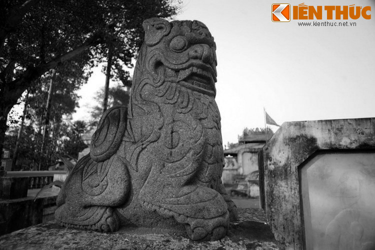 Vào ngày 16/9/2020, nhân lễ giỗ lần thứ 188 của Đức Thượng Công Tả quân Lê Văn Duyệt (1832-2020), TP HCM đặt tên đường Lê Văn Duyệt cho đoạn đường có Lăng mộ Tả quân Lê Văn Duyệt (đường Đinh Tiên Hoàng cũ).