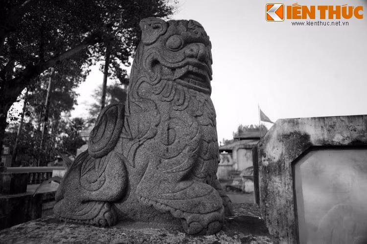 Vào ngày 16/9/2020, nhân lễ giỗ lần thứ 188 của Đức Thượng Công Tả quân Lê Văn Duyệt (1832-2020), TP HCM đặt tên đường Lê Văn Duyệt cho đoạn đường có Lăng mộ Tả quân Lê Văn Duyệt (đường Đinh Tiên Hoàng cũ).