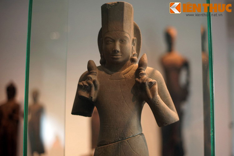 Vào năm 2012, tượng thần Surya Ba Thê đã được công nhận là Bảo vật quốc gia của Việt Nam.