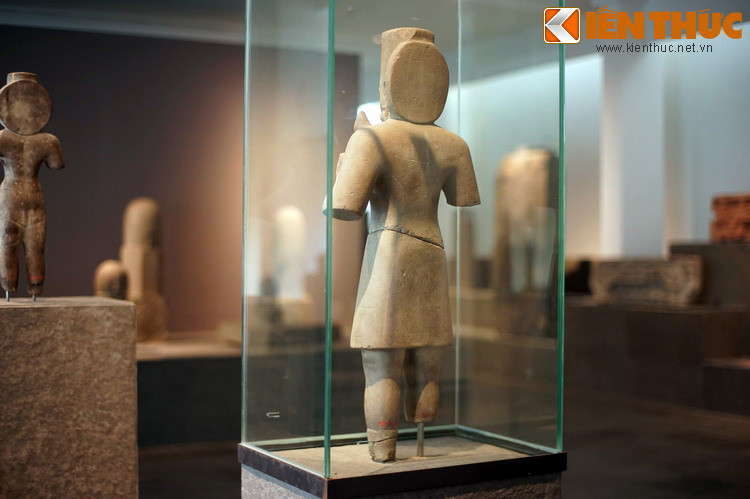 Bên cạnh giá trị nghệ thuật, bức tượng còn được đánh giá cao về phương diện văn hóa, vì có chủ thể là một vị thần quan trọng, được nhắc đến nhiều trong văn học cổ Ấn Độ.