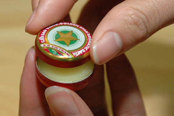 Đây còn là mức giá ưu đãi dành cho những khách hàng mua 3 hộp trở lên. Giá bán 10 hộp loại 4g là 74.500 Won, tương đương hơn 1,5 triệu đồng tiền Việt Nam… Đáng nói, dù bán giá cao nhưng sản phẩm vẫn rơi vào tình trạng “cháy hàng”.