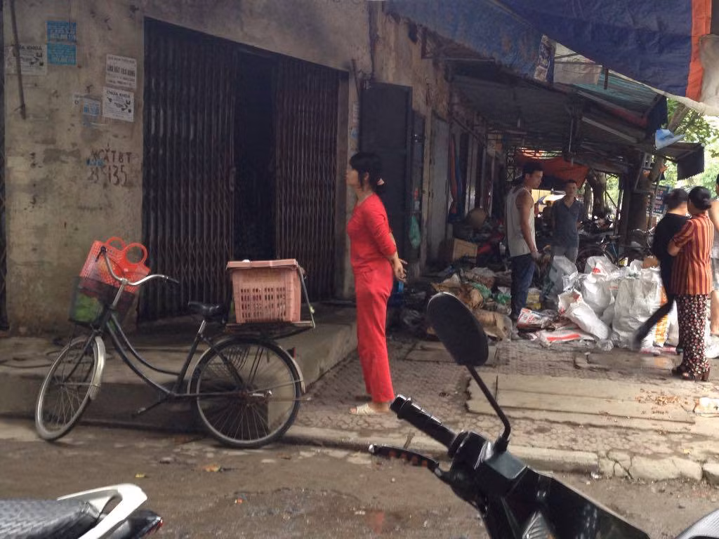 Hai Duong: Dan hoang loan vi cho Phu Yen chay trong dem-Hinh-3