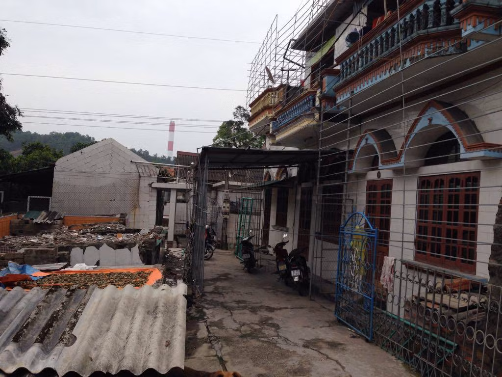 Cty Than Mong Duong bi “to” no min khai thac 