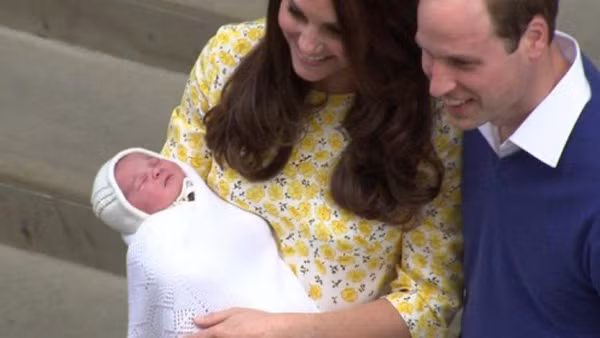 Trong tình yêu, tiểu Công chúa Charlotte Elizabeth Diana thuộc cung Hoàng đạo Kim Ngưu nên được dự đoán là người vô cùng chung thủy, một lòng một dạ với nửa kia và không làm điều có lỗi hay gây tổn thương cho người yêu.