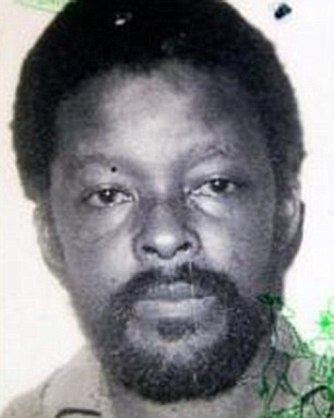 Nam Phi: Giet chet tinh dich, moi tim an song-Hinh-2