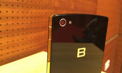 Dien thoai BPhone co lam nen chuyen nho nhac chuong?