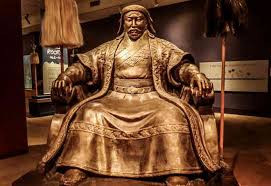 Ngoài ra, Thành Cát Tư Hãn còn thu nạp thêm nhiều tiểu thiếp và rất nhiều người đã sinh con cho vị hoàng đế Mông Cổ này. Một số người con của Thành Cát Tư Hãn do các tiểu thiếp sinh ra cũng được chia những vùng đất nhỏ và được phép lập quân đội riêng nhưng không được ban tước vị nên không xuất hiện trong các ghi chép lịch sử.