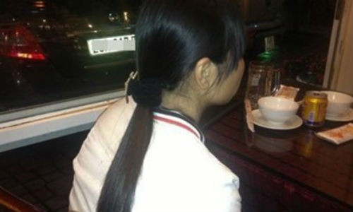 Be gai 15 tuoi bi hiep dam vi choi voi ban facebook