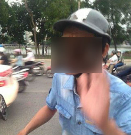 Day song truy thanh nien an va tro tren tren duong HN