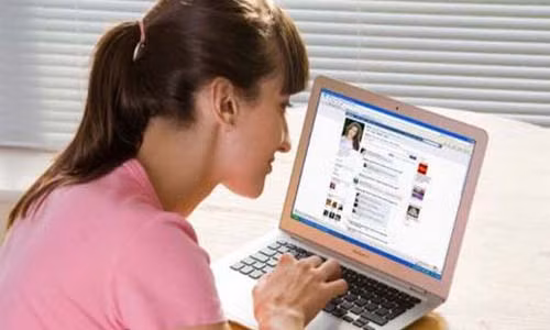 Năm 1943, Thomas Watson - Chủ tịch IBM cũng đưa ra tiên đoán sai lầm về máy tính giống Chủ tịch hãng Digital Equipment: "Cả thị trường toàn cầu sẽ có không quá 5 chiếc máy tính". Hiện, máy tính là một trong những phương tiện cá nhân không thể thiếu trong cuộc sống hiện đại.