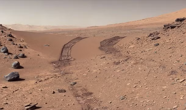 Top 10 cuon sach tien tri chinh xac tuong lai