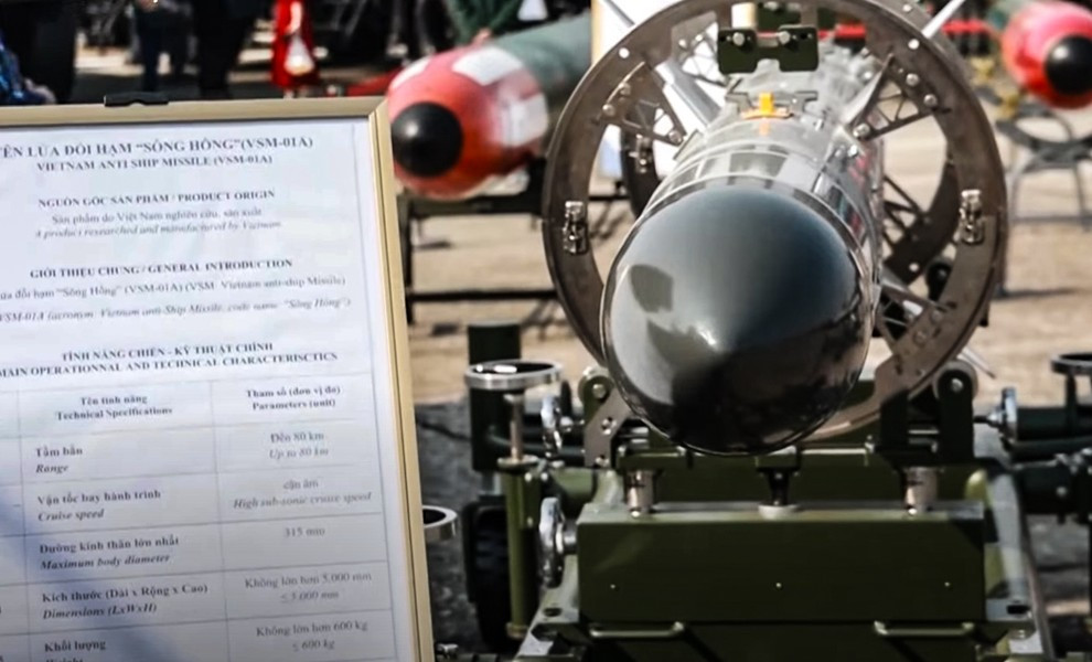 Tên lửa Sông Hồng có tầm bắn khoảng 80km.