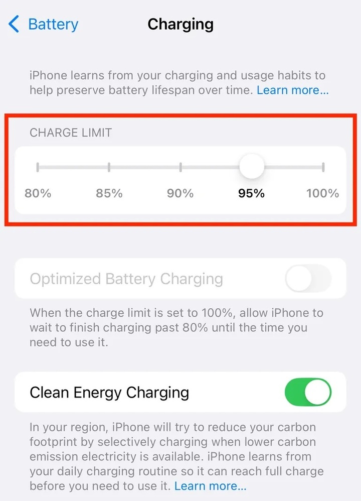 Các mẫu iPhone 15 trở lên có thêm tính năng "Giới hạn sạc", cho phép người dùng tự chọn mức sạc tối đa từ 80% đến 100%, giúp pin bền hơn.(Ảnh: CNET)