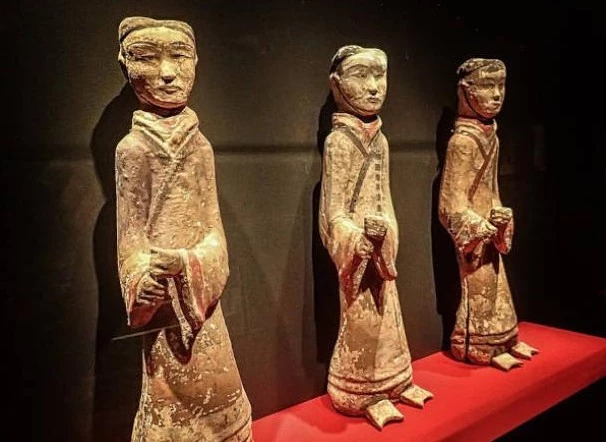 Mới đây, nhóm nhà nghiên cứu đến từ Trung Quốc, Mông Cổ và Nga đã tiến hành phân tích DNA và đồng vị sinh học trên xương người.