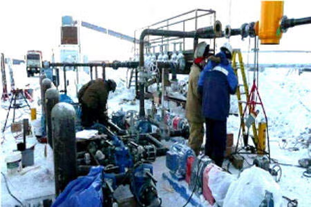 Những công nhân làm việc tại mỏ vàng Kupol phải sống trong các khu nhà tạm, làm việc theo ca dài ngày trong điều kiện hầu như không có liên lạc thường xuyên với thế giới bên ngoài. (Ảnh: Mining Technology)