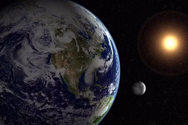 Ngoài ra, cả Trái Đất và Mặt Trăng đều nằm trong nhật quyển – lớp khí quyển ngoài cùng của Mặt Trời. (Ảnh: iStock)