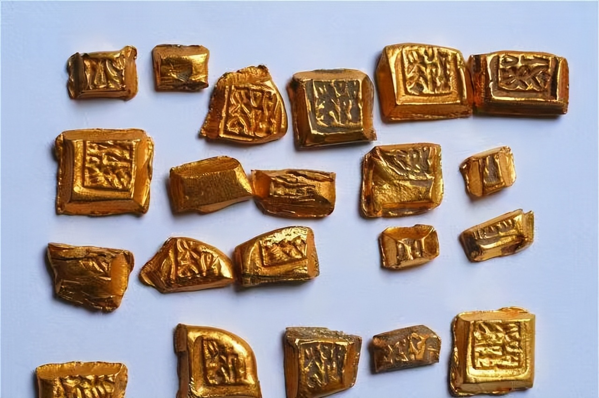 Kết quả giám định cho thấy đây là tiền cổ yin yuan của nước Sở, niên đại từ thời Xuân Thu - Chiến Quốc.(Ảnh: Người đưa tin)