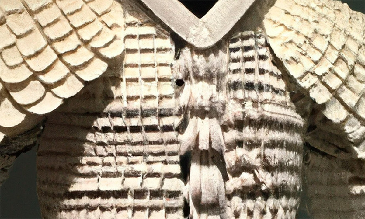 Chỉ hiệu quả với vũ khí cổ điển (kiếm, tên), không chống được đạn súng trường. Các vảy giấy được khâu tỉ mỉ vào lớp lót vải, tạo độ bền và linh hoạt khi chiến đấu.