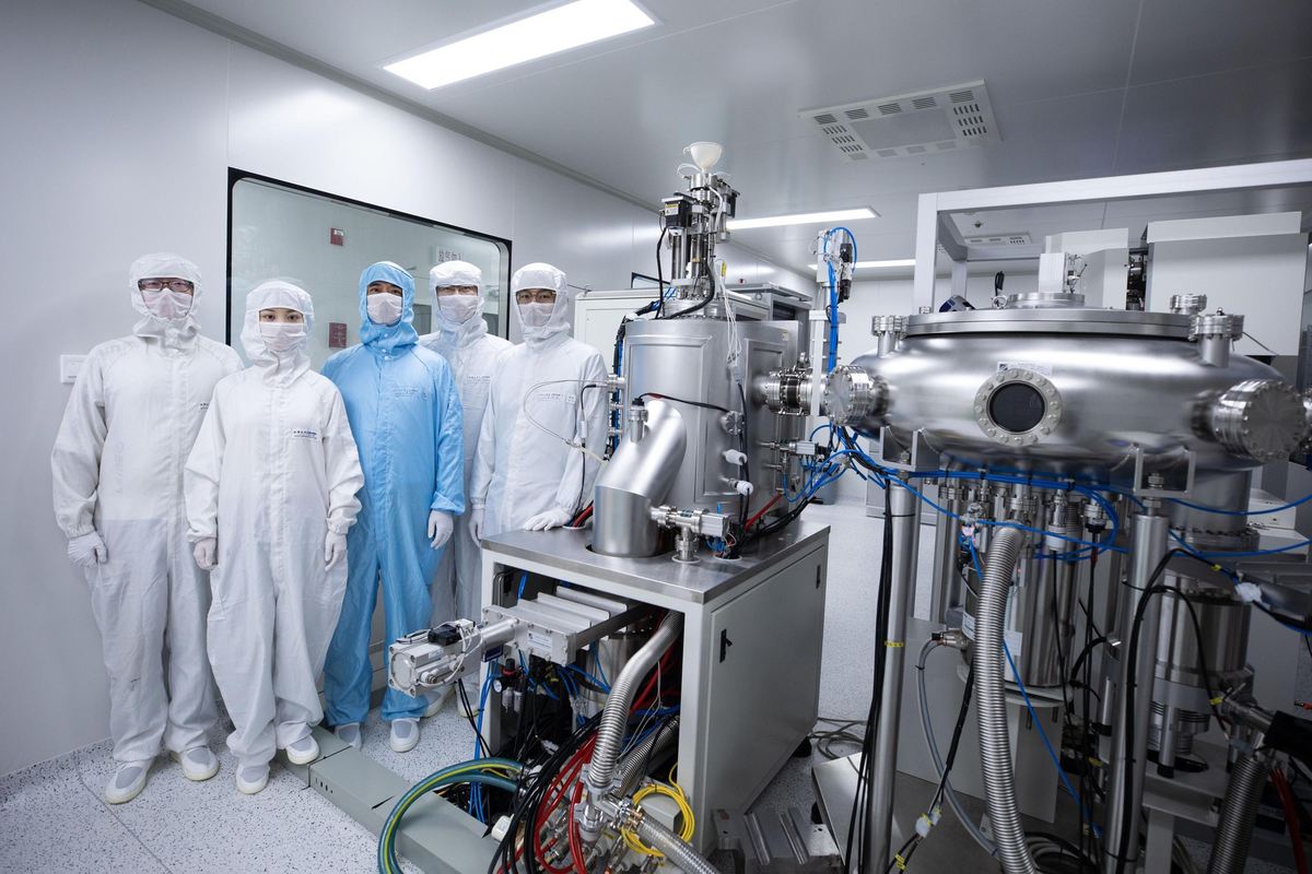 Nghiên cứu mở ra triển vọng tích hợp cảm biến, mạch điện siêu nhỏ vào mô sống hoặc cơ thể sinh vật trong tương lai. (Ảnh: Thanh niên Việt)