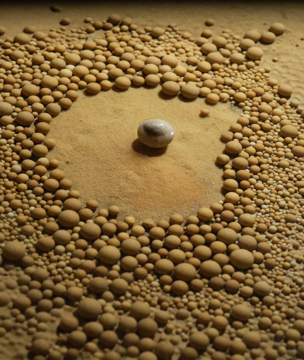 Một số cấu trúc khoáng chất hiếm, vốn chỉ tồn tại trong lý thuyết mô hình, cũng xuất hiện với quy mô lớn tại đây. (Ảnh: jfdaily)