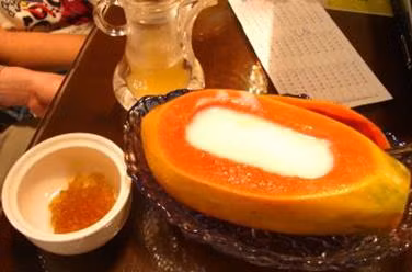 Vi cá mập hấp quả đu đủ.