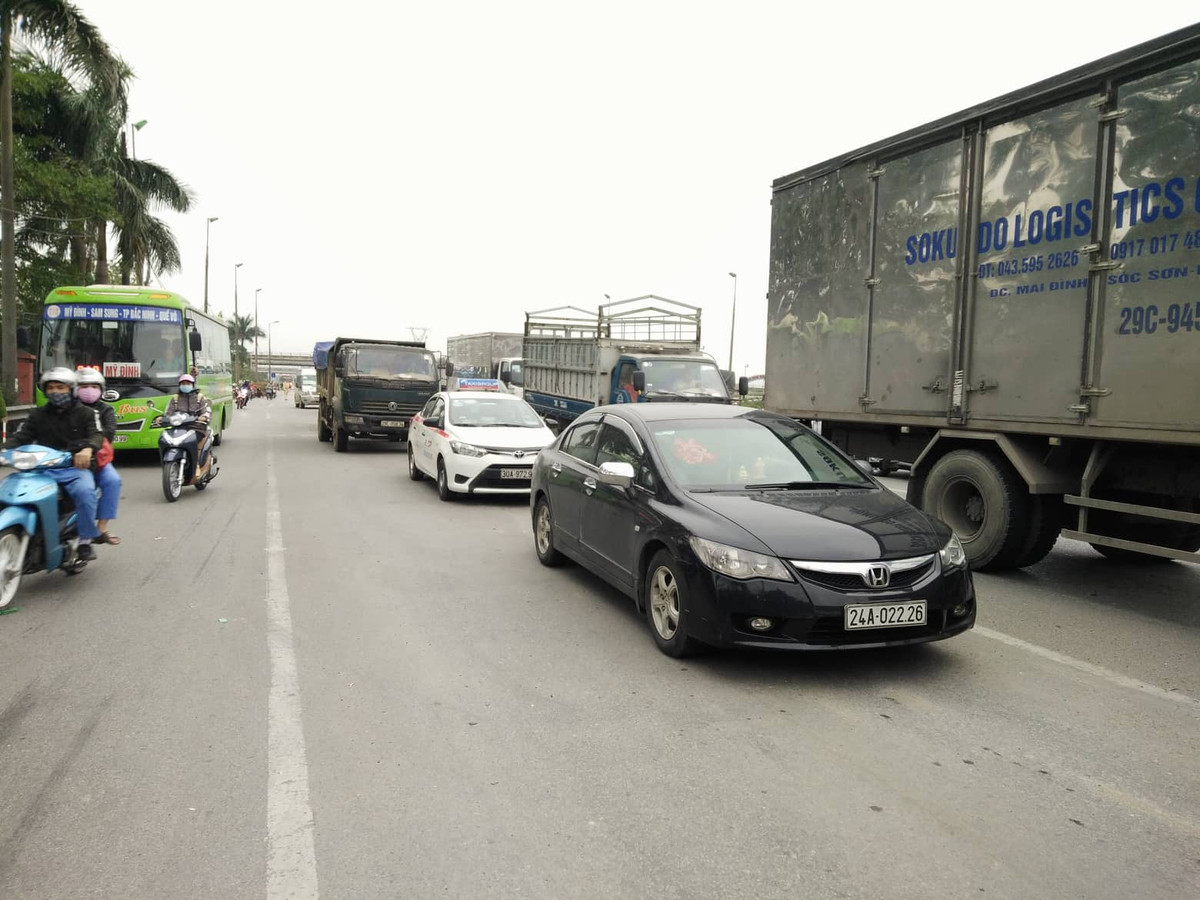 Hang chuc canh sat co mat o BOT Bac Thang Long - Noi Bai lam gi?-Hinh-5