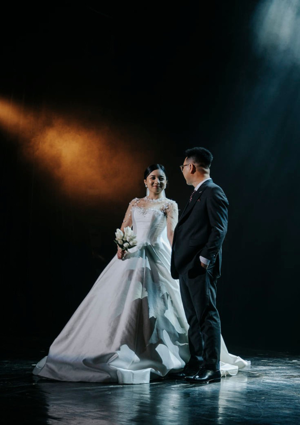 Có thể thấy, "cô rê chú dẩu" rất háo hức đến ngày cưới chính thức sẽ diễn ra vào một ngày không xa.