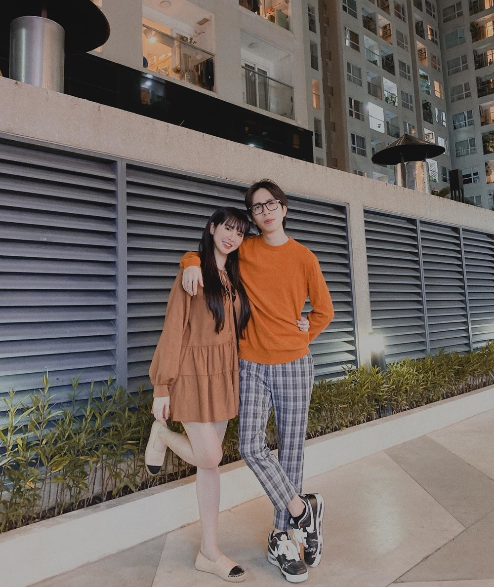 Ngân Sát Thủ chia sẻ cơ duyên chuyển hướng qua streamer khi đi sự kiện cùng ViruSs và được các anh lớn ngỏ lời.