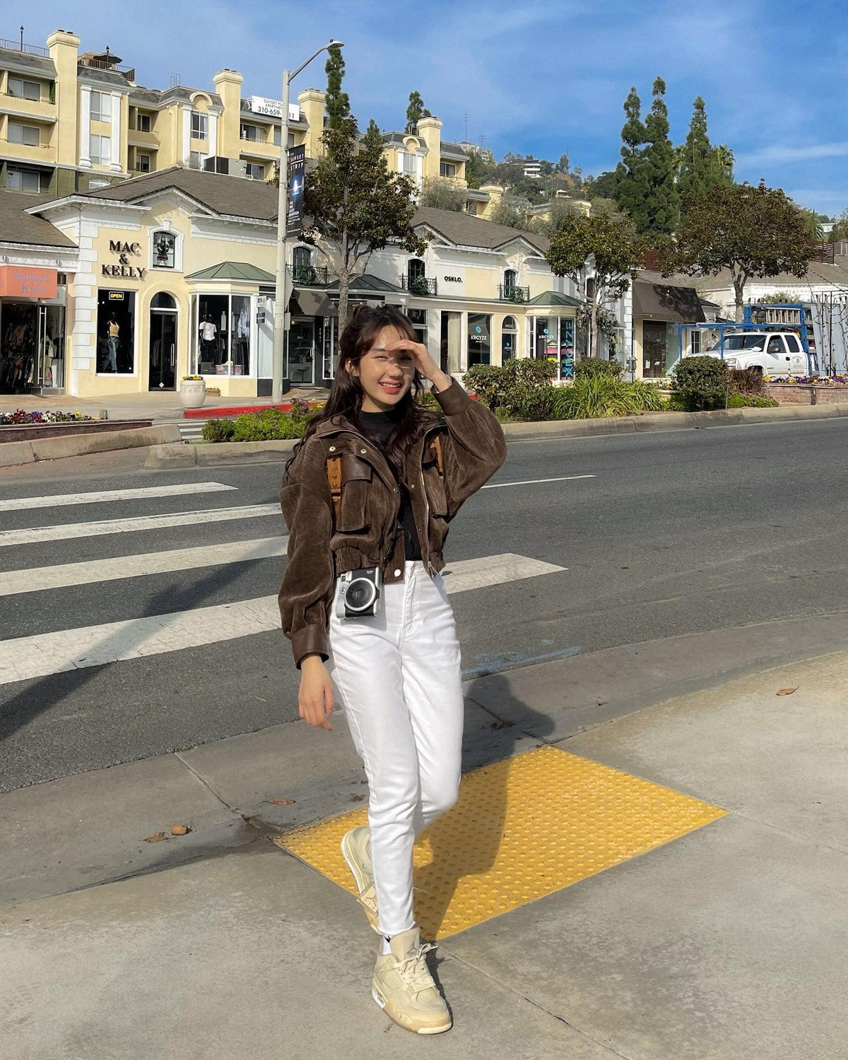 Tại đây, "cô giáo" Mina đã có dịp gặp gỡ rất nhiều người nổi tiếng của làng game thế giới.