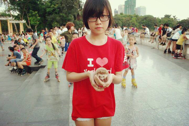 Ngay từ lúc còn đi học, Thuỷ Tiên đã được tiếp xúc với game và thể hiện được sự đam mê của mình. Ngoài ra, nữ streamer xinh đẹp còn biết chơi những bộ môn vận động khác như trượt patin hay bida.