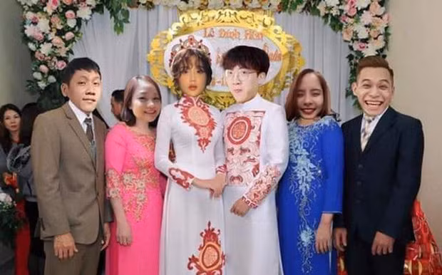 Việc cặp đôi trai tài gái sắc tìm hiểu lẫn nhau được các fan của SBTC lẫn bộ tộc Mixi đẩy thuyền cực mạnh. 