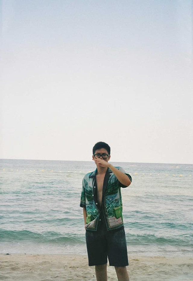 Được biết "tổng tài" có tên Hoài Nam, hiện một chủ nhà hàng tại TP HCM và đồng thời cũng là một tay chơi tiền ảo khét tiếng.