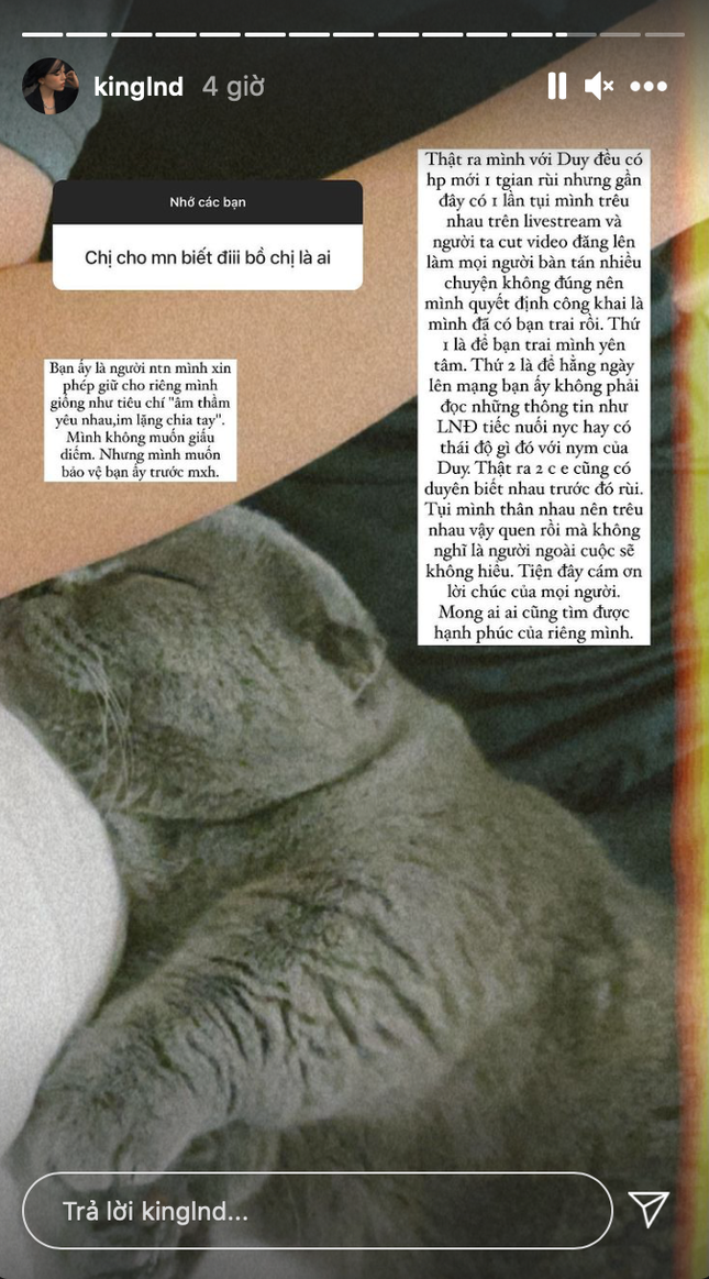 Trước đó, nữ streamer Linh Ngọc Đàm đã từ chối công khai vì muốn bảo vệ bạn trai. Nữ streamer nhất quyết không để "người tình bí mật" của mình lộ mặt. Vậy nên, lần lộ diện đầy sắc nét này khiến cư dân mạng không khỏi bất ngờ.